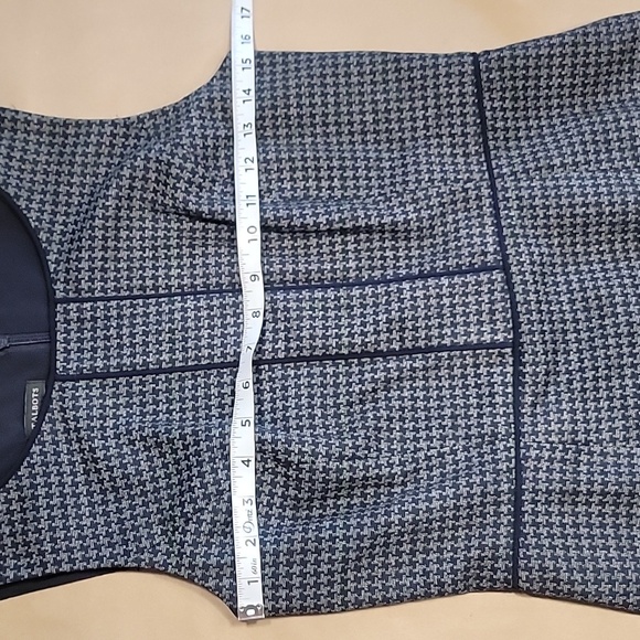 Talbots Size 4 Gray & Navy Blue Houndstooth Tweed Sheath Dress, Never Worn - Picture 9 of 16